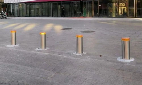 ตัวอย่าง Automatic Bollard ที่ทางเข้าอาคาร